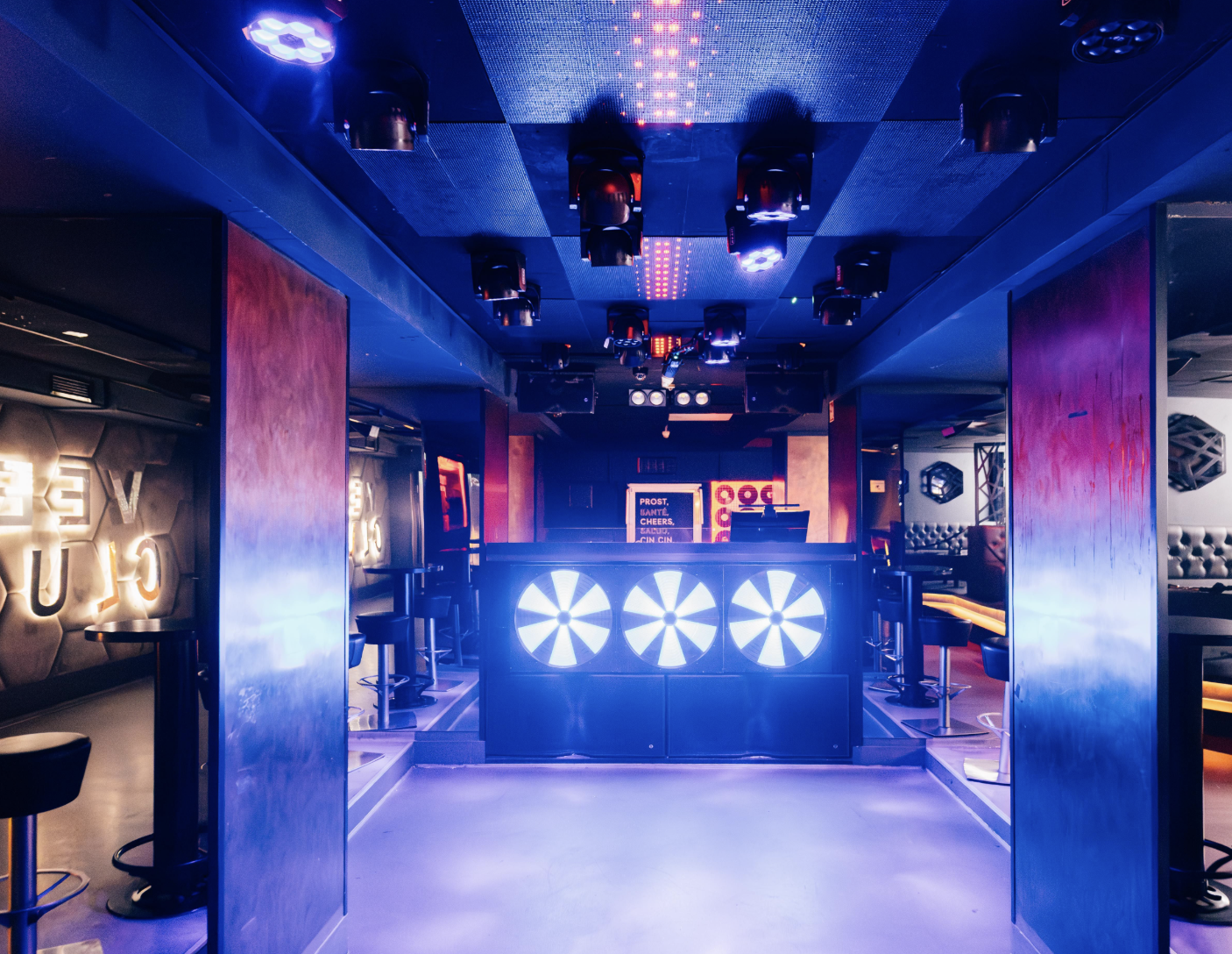 Club Savoy Blaues Licht